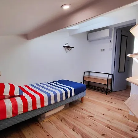 Maison Renovee Et Climatisee Avec Wifi A 600m De La Vias