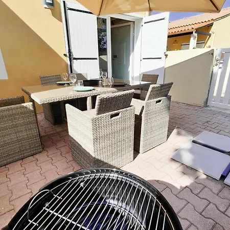 Holiday home Maison Renovee Et Climatisee Avec Wifi A 600m De La